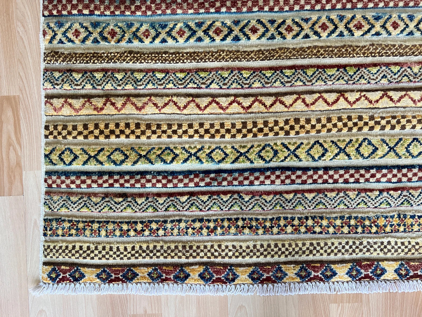 Contemporary design rug