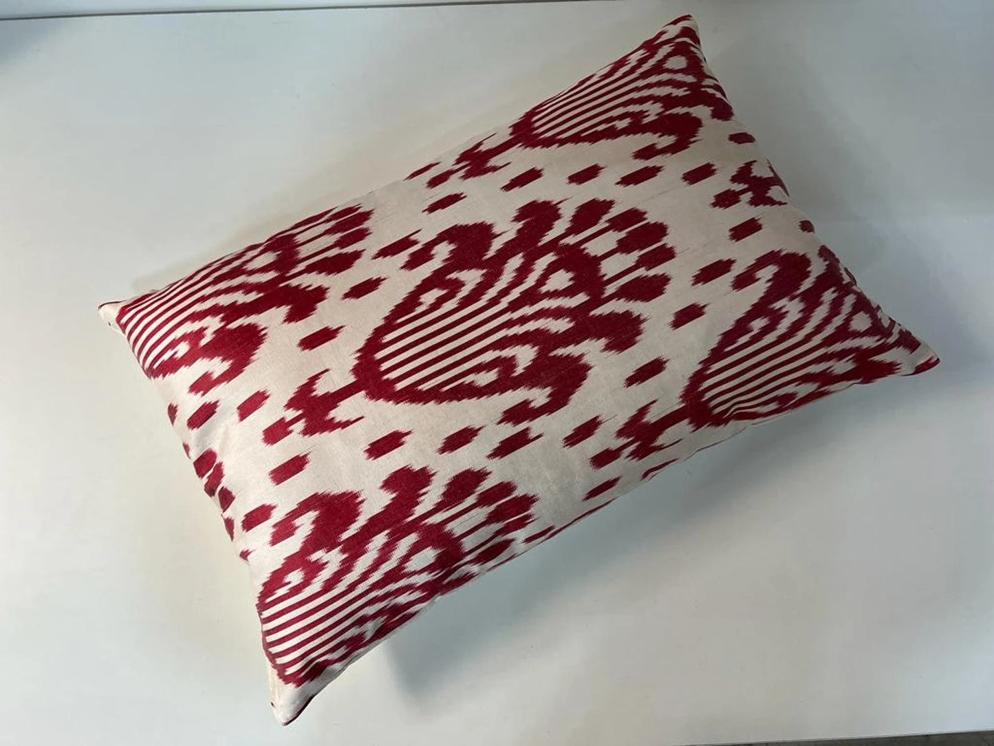 Ikat silk cushion Hand made (40x60cm)