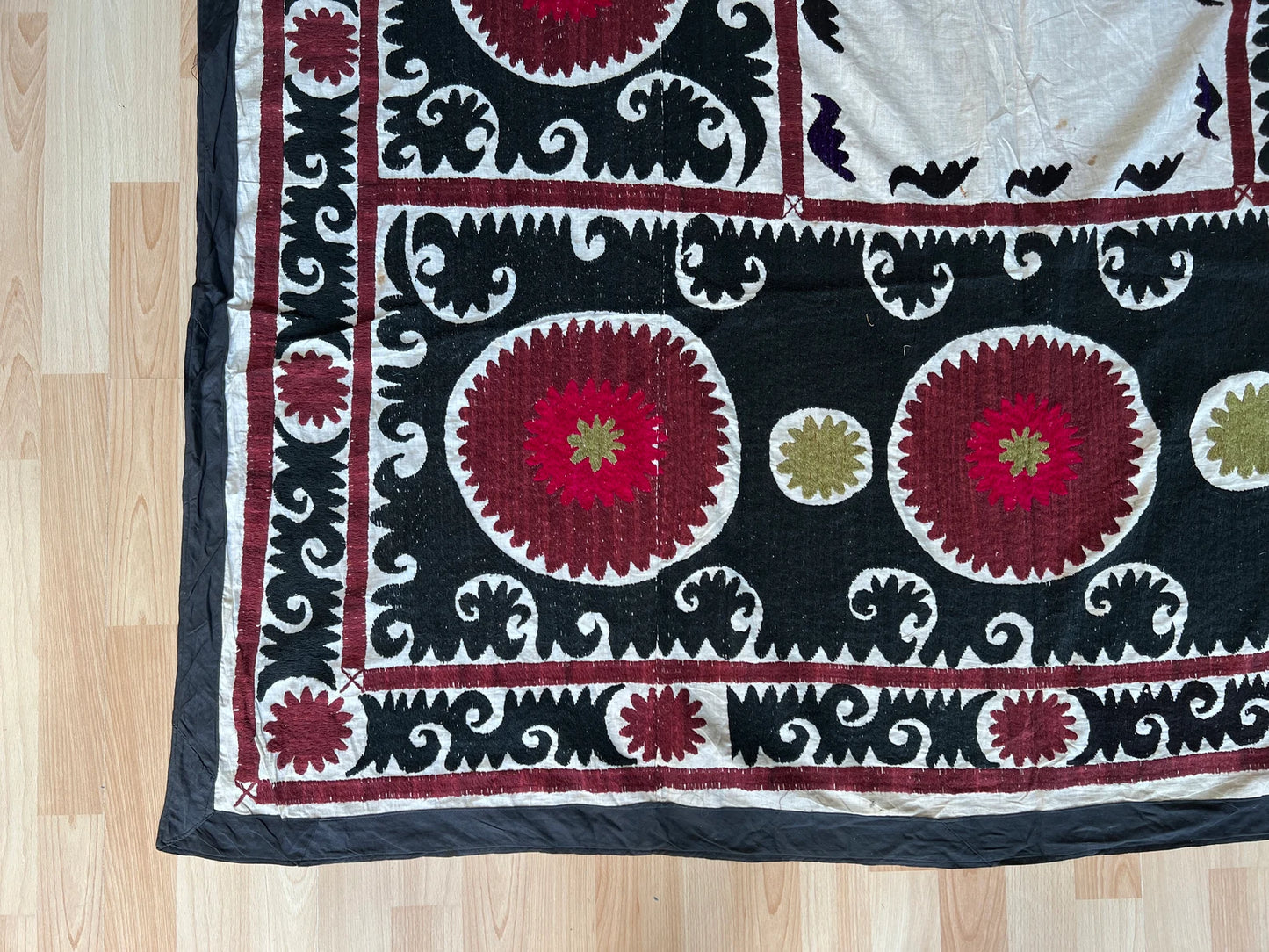Vintage Samarkand Suzani