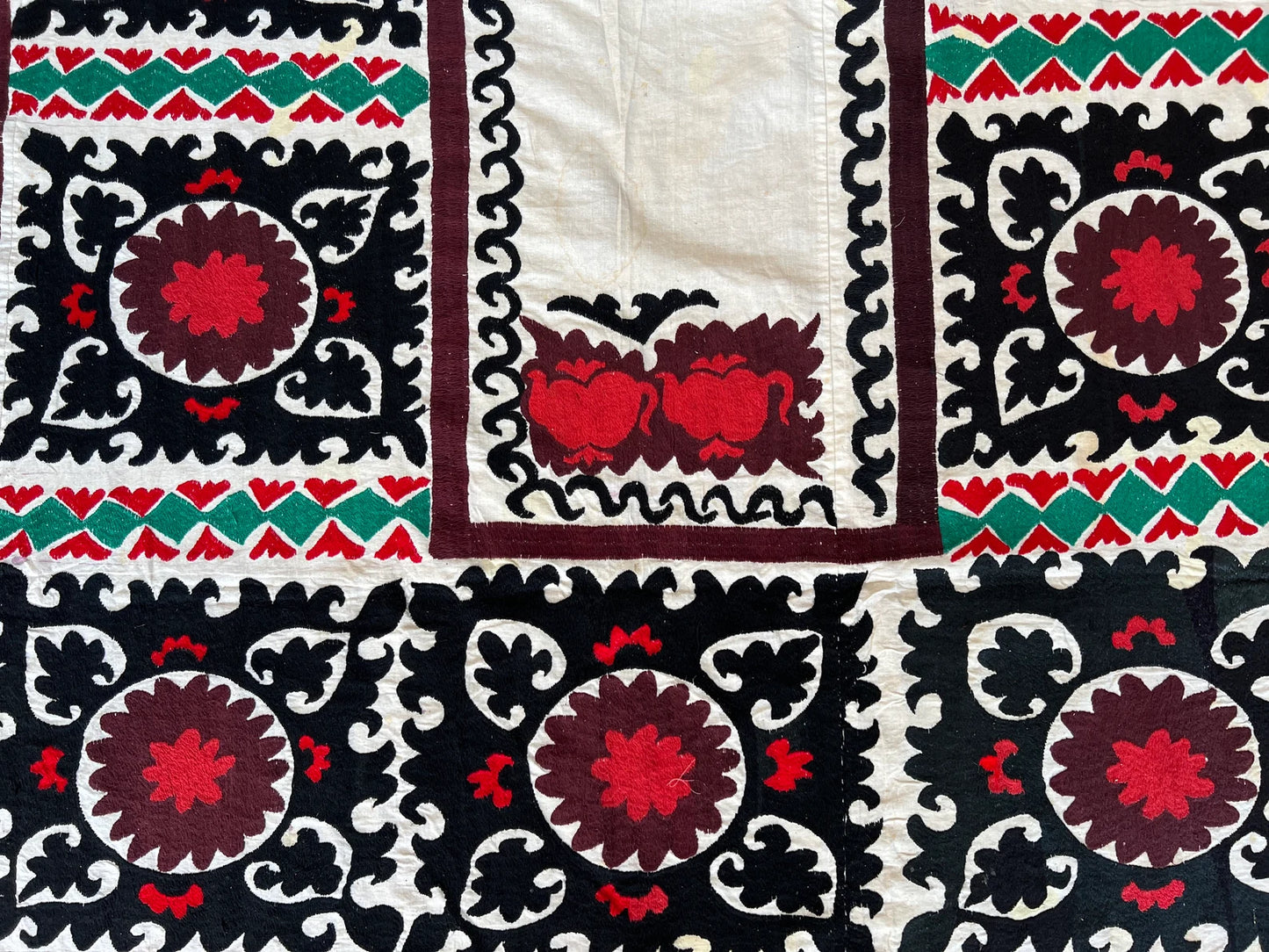 Vintage Samarkand Suzani