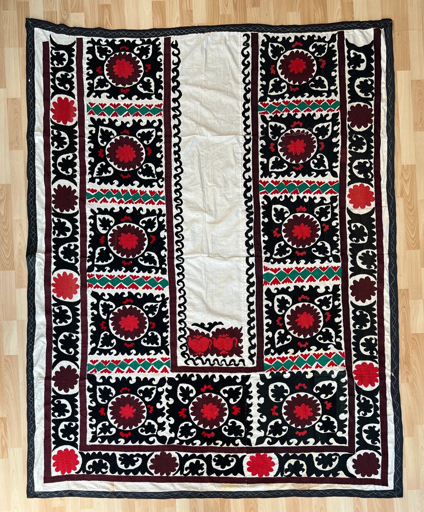 Vintage Samarkand Suzani