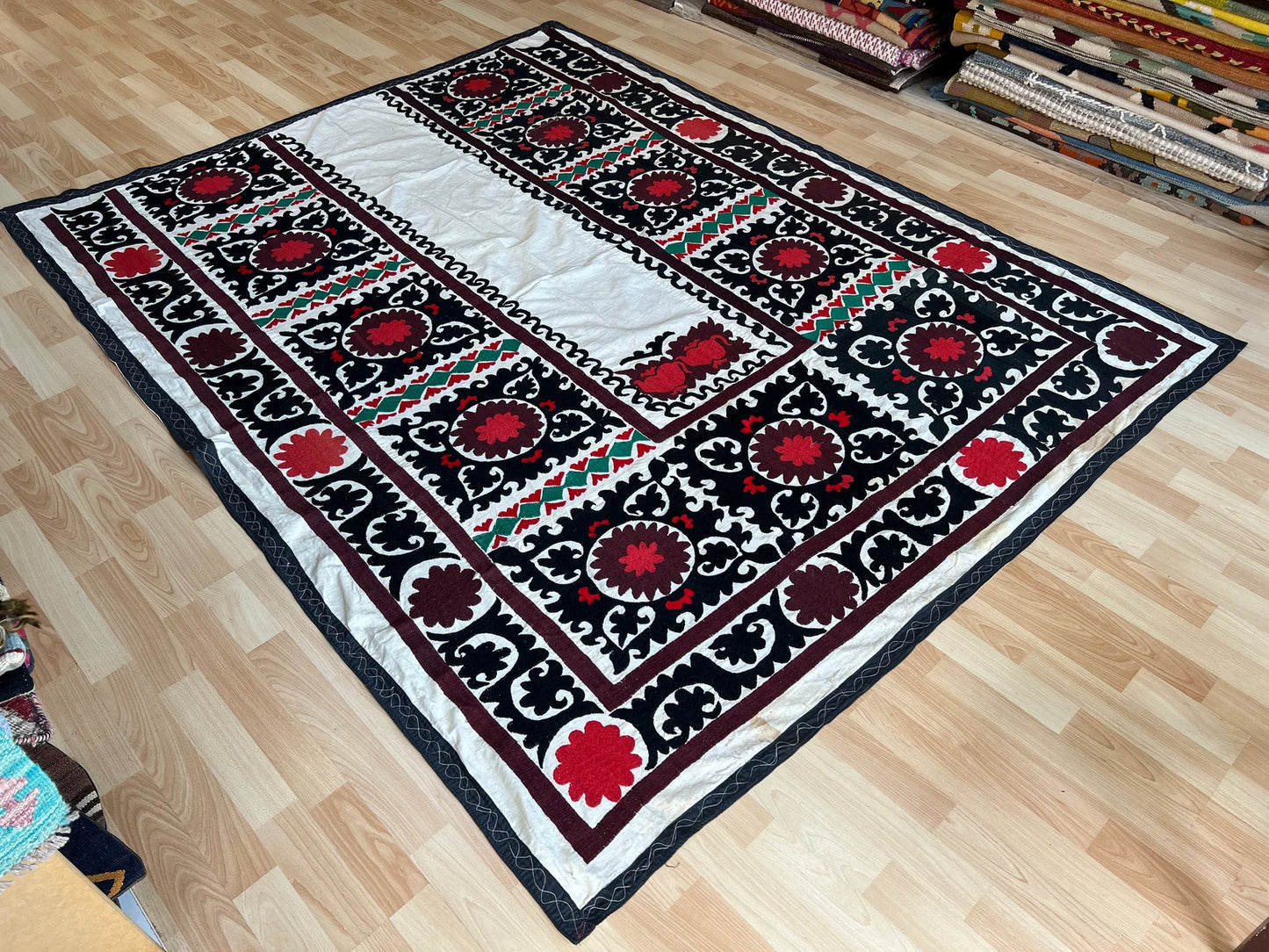 Vintage Samarkand Suzani