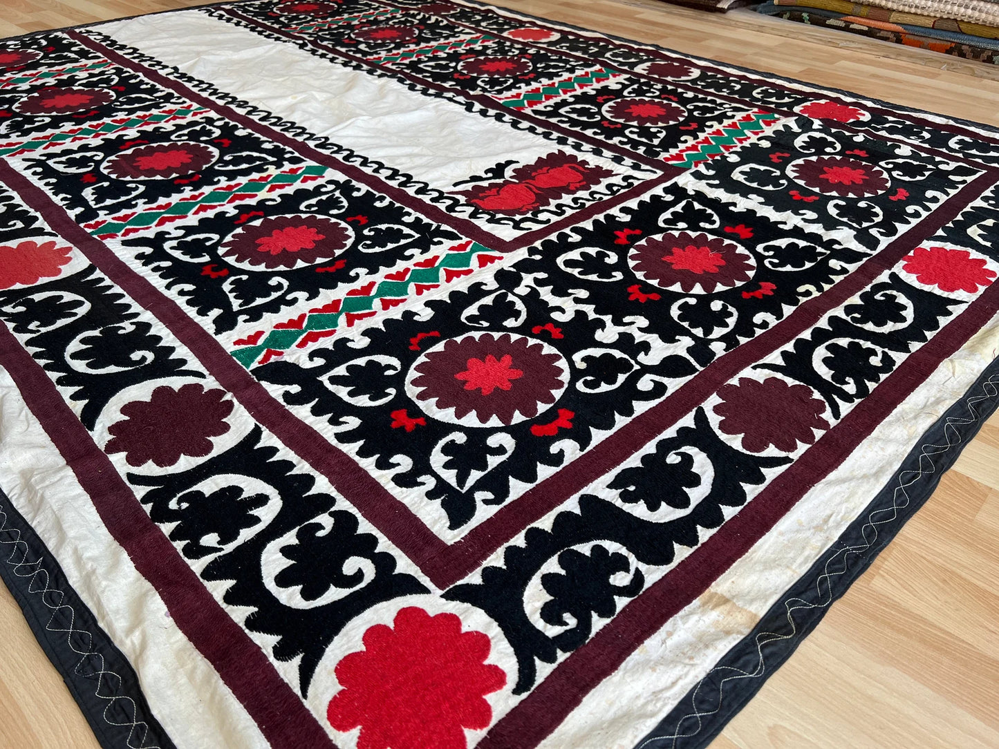 Vintage Samarkand Suzani