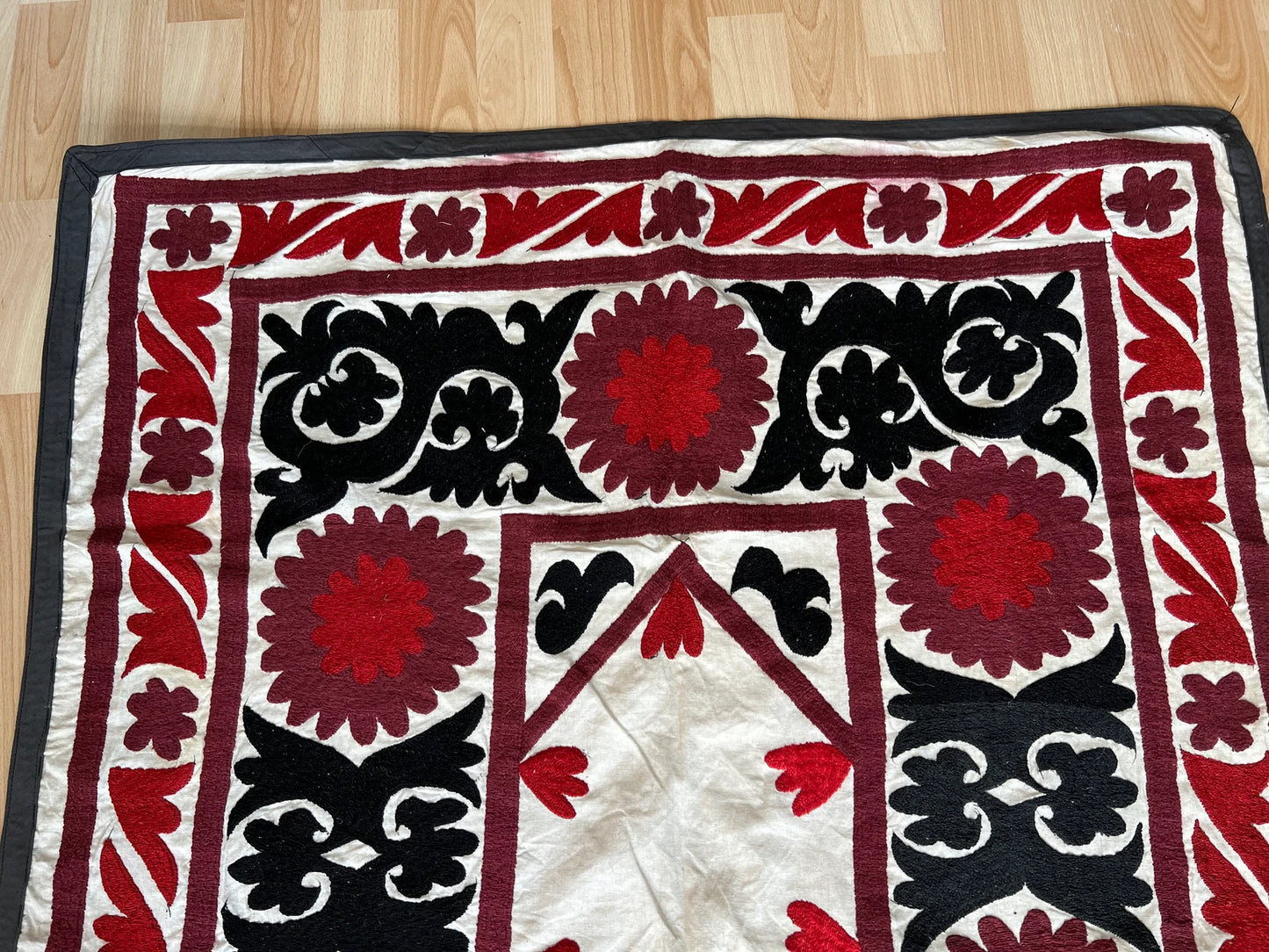Vintage Samarkand Suzani