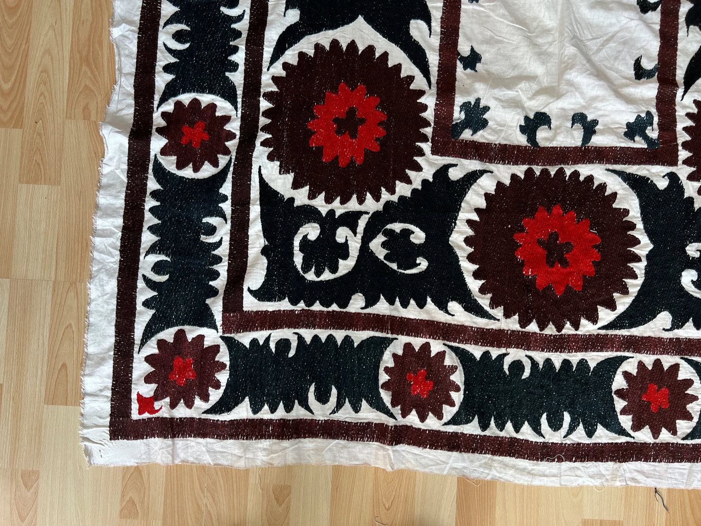Vintage Samarkand Suzani
