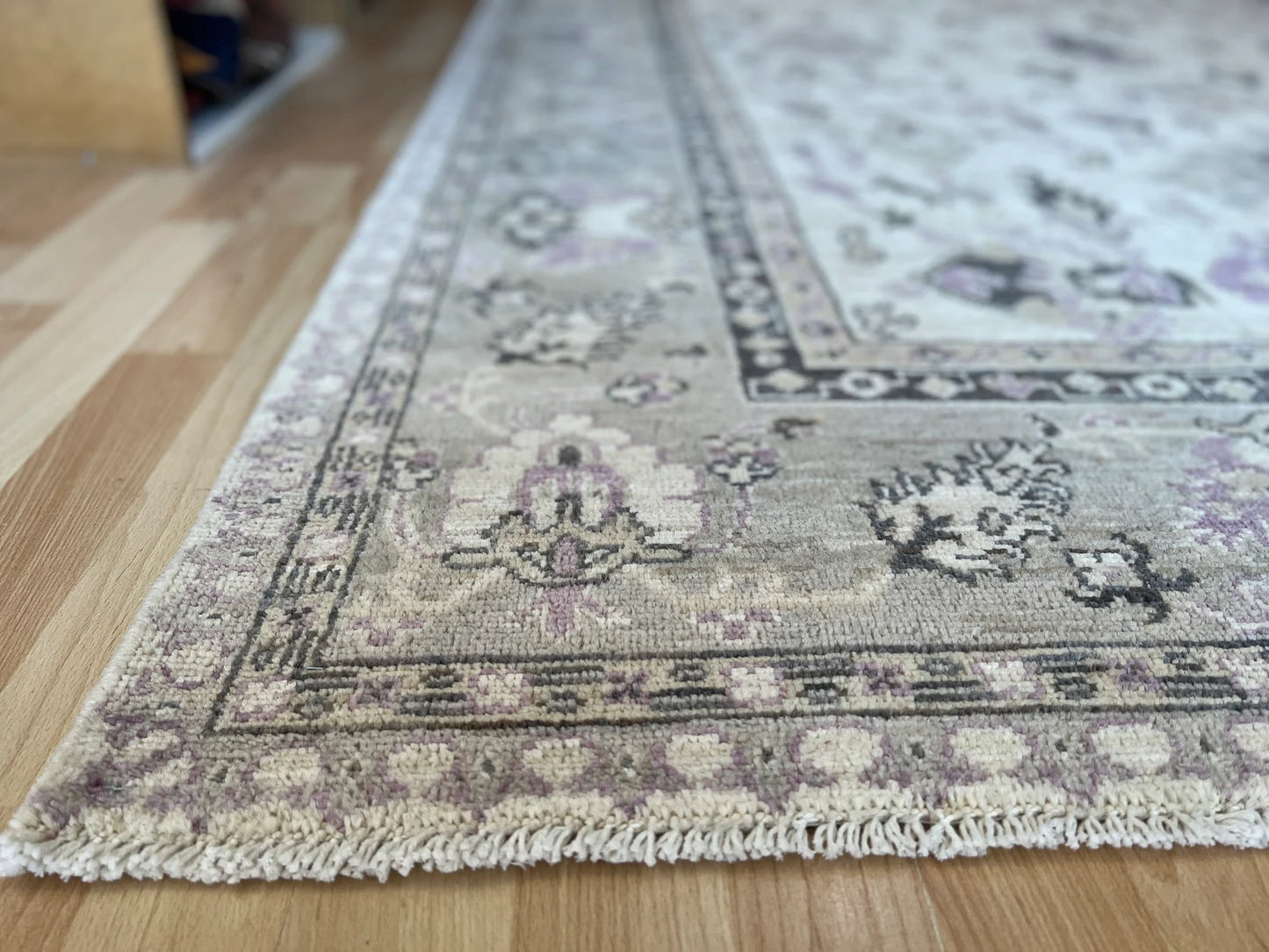 Khotan Oriental Stunning Rug.