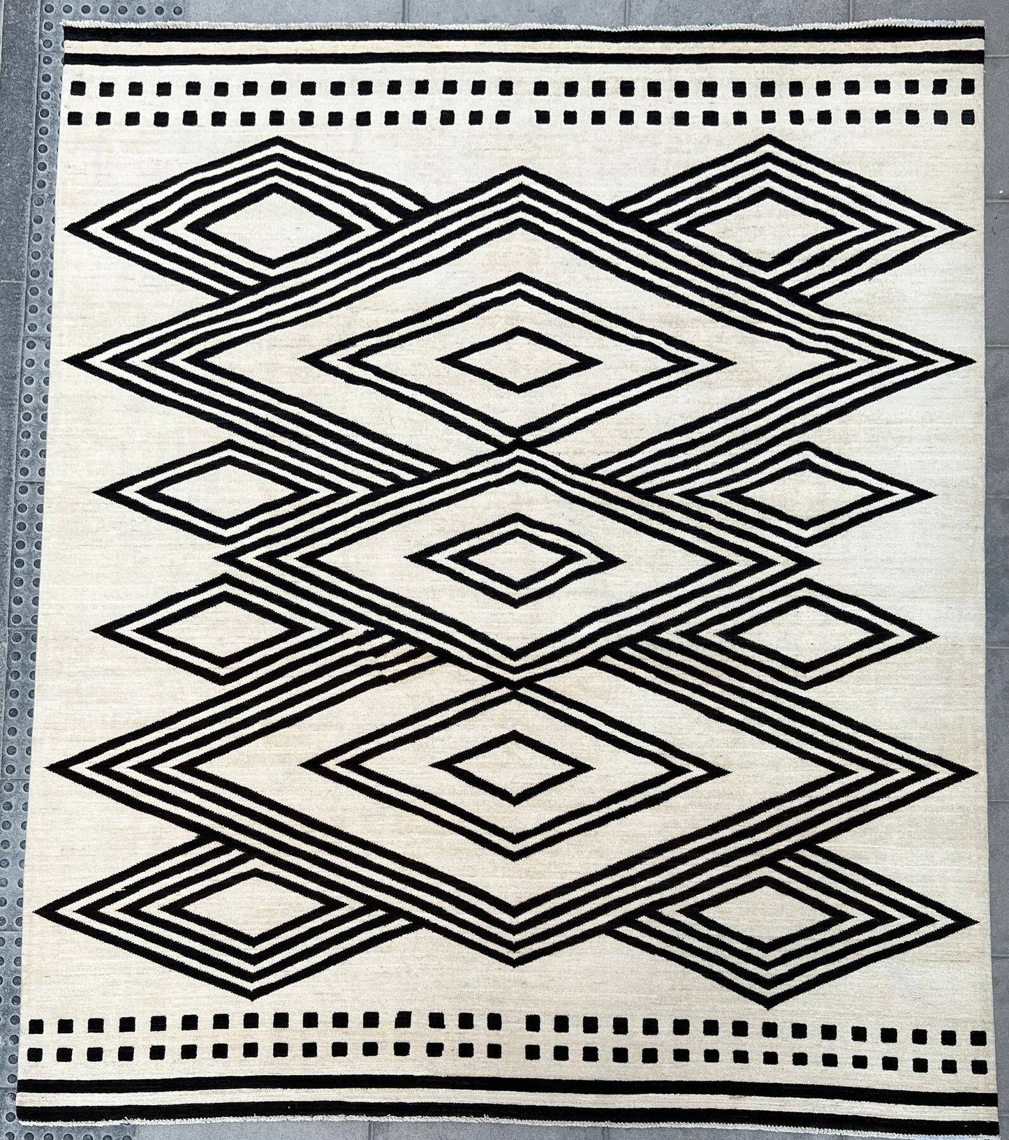 Black And White Moroccan Rug