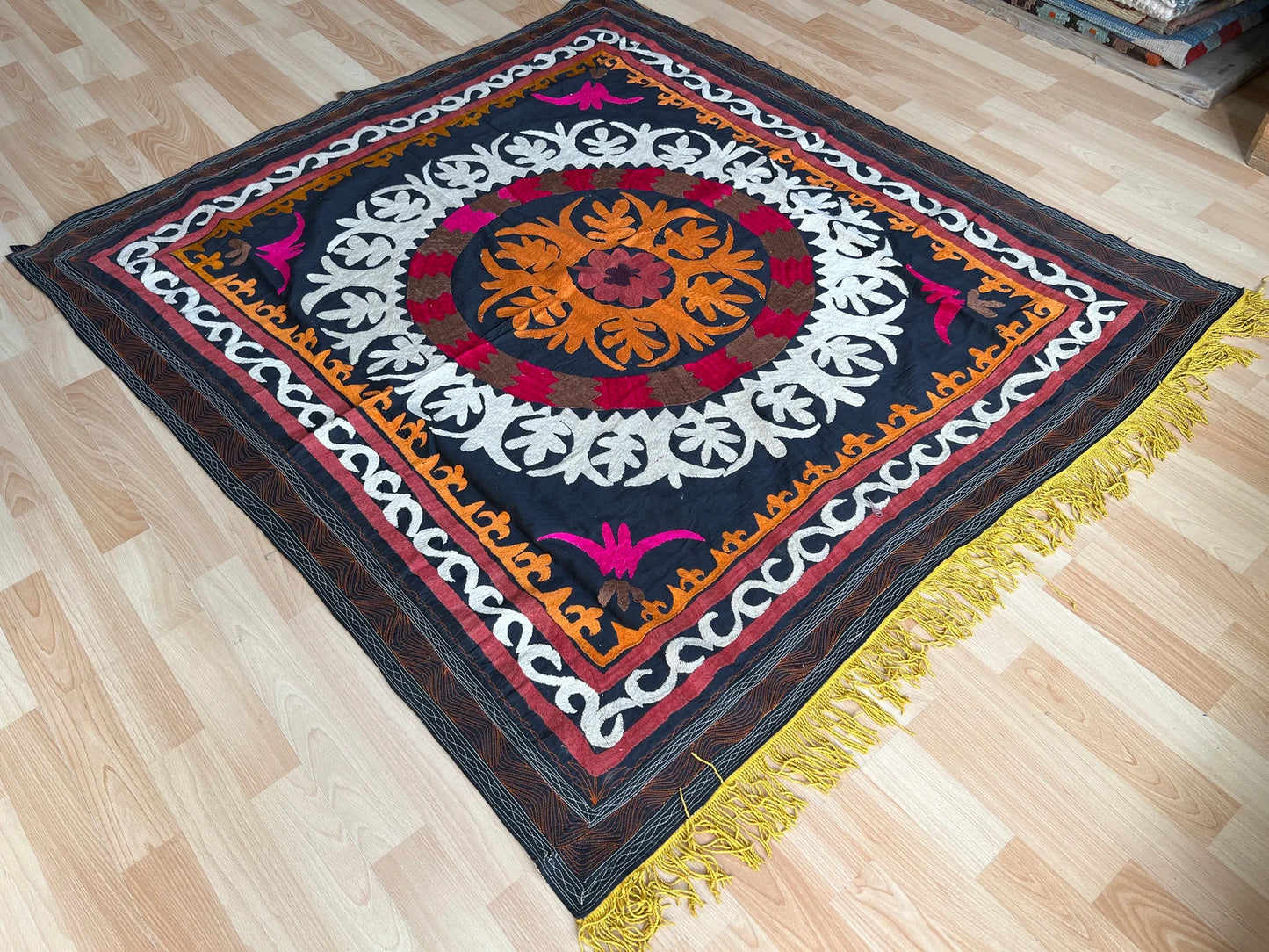 Vintage Samarkand Suzani