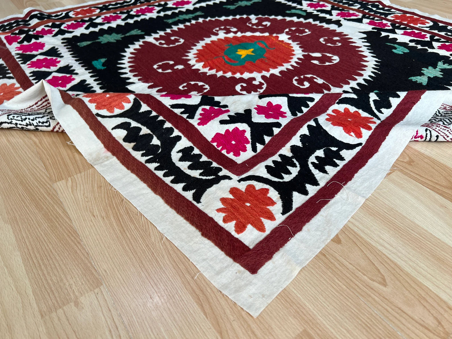 Vintage Samarkand Suzani Silk Embroidered