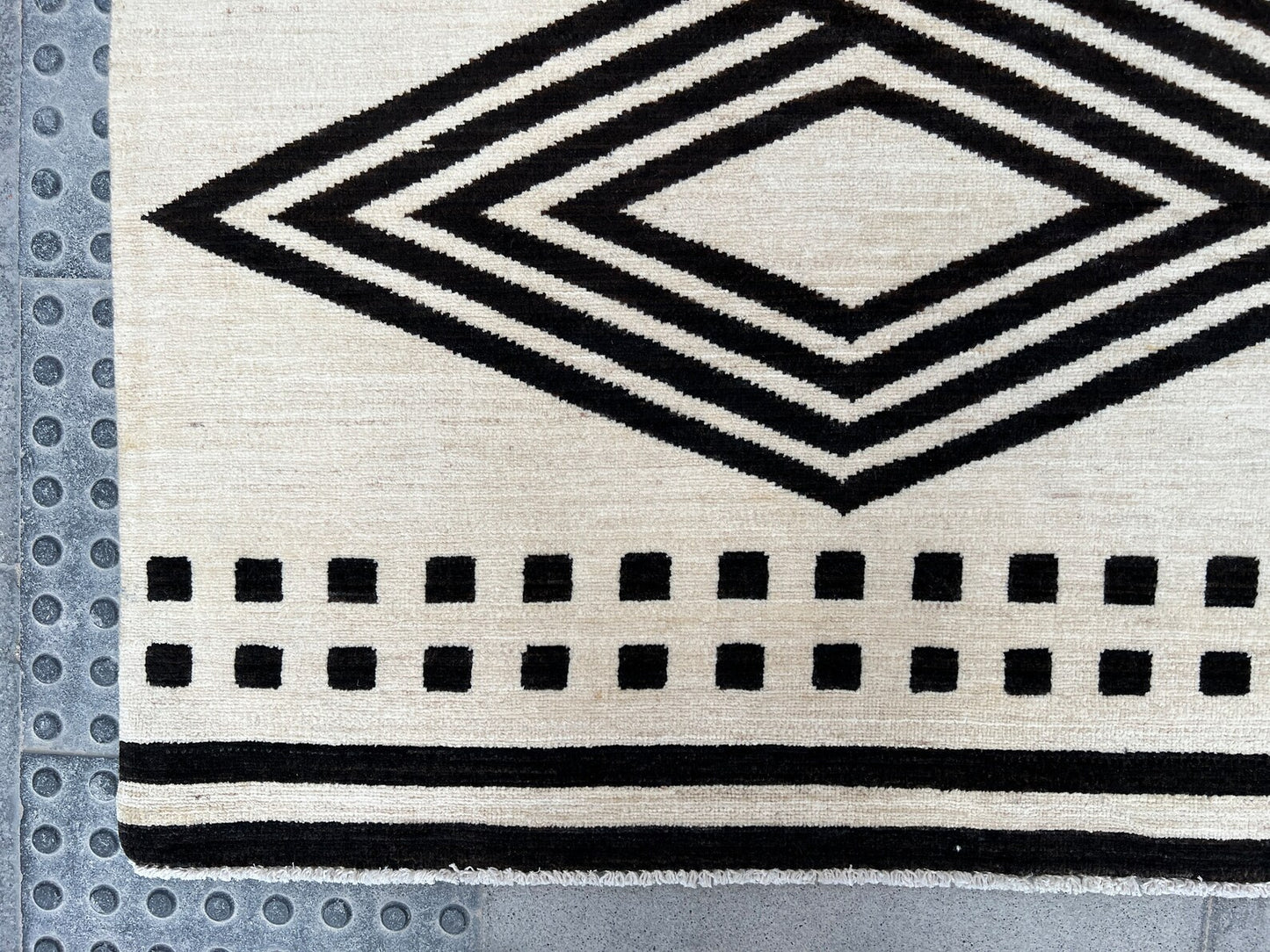 Black And White Moroccan Rug