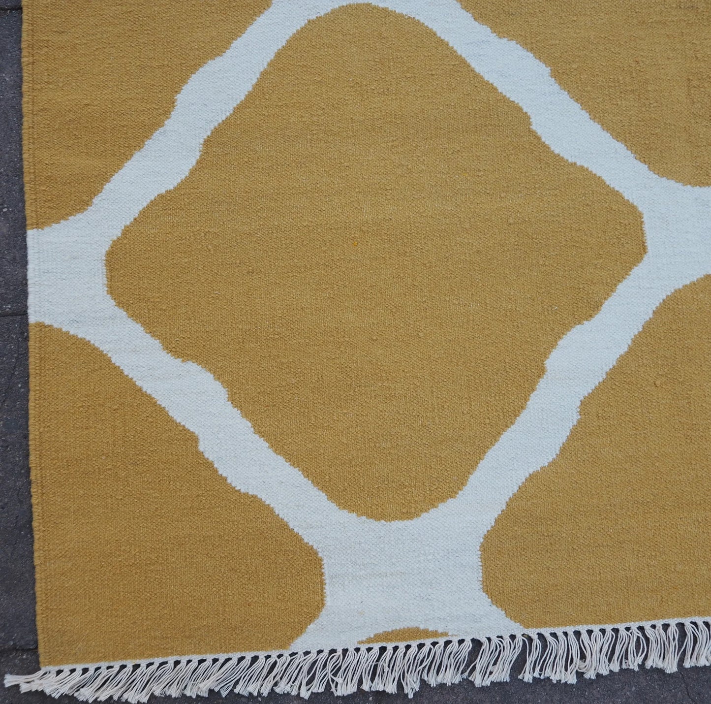 Ikat design Contemporary kilim.