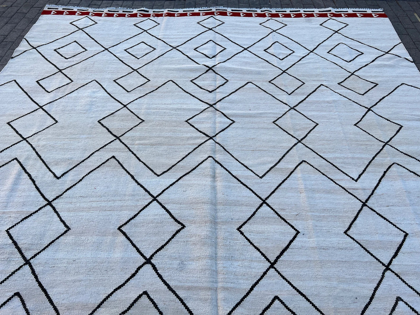 Moroccan Berber Design Kilim.