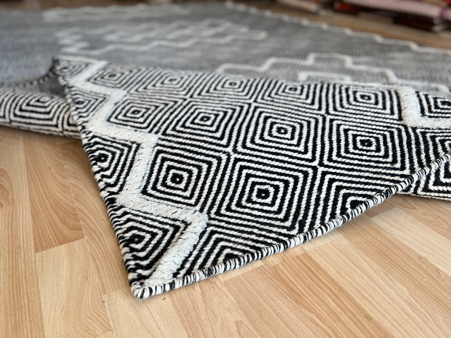 Sumak Berber Modern Wool kilim