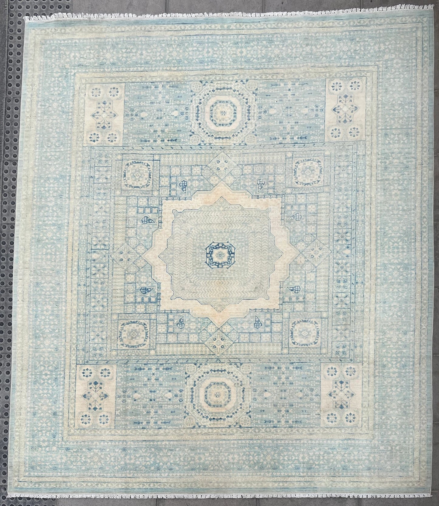 Mamluk Oriental Rug.