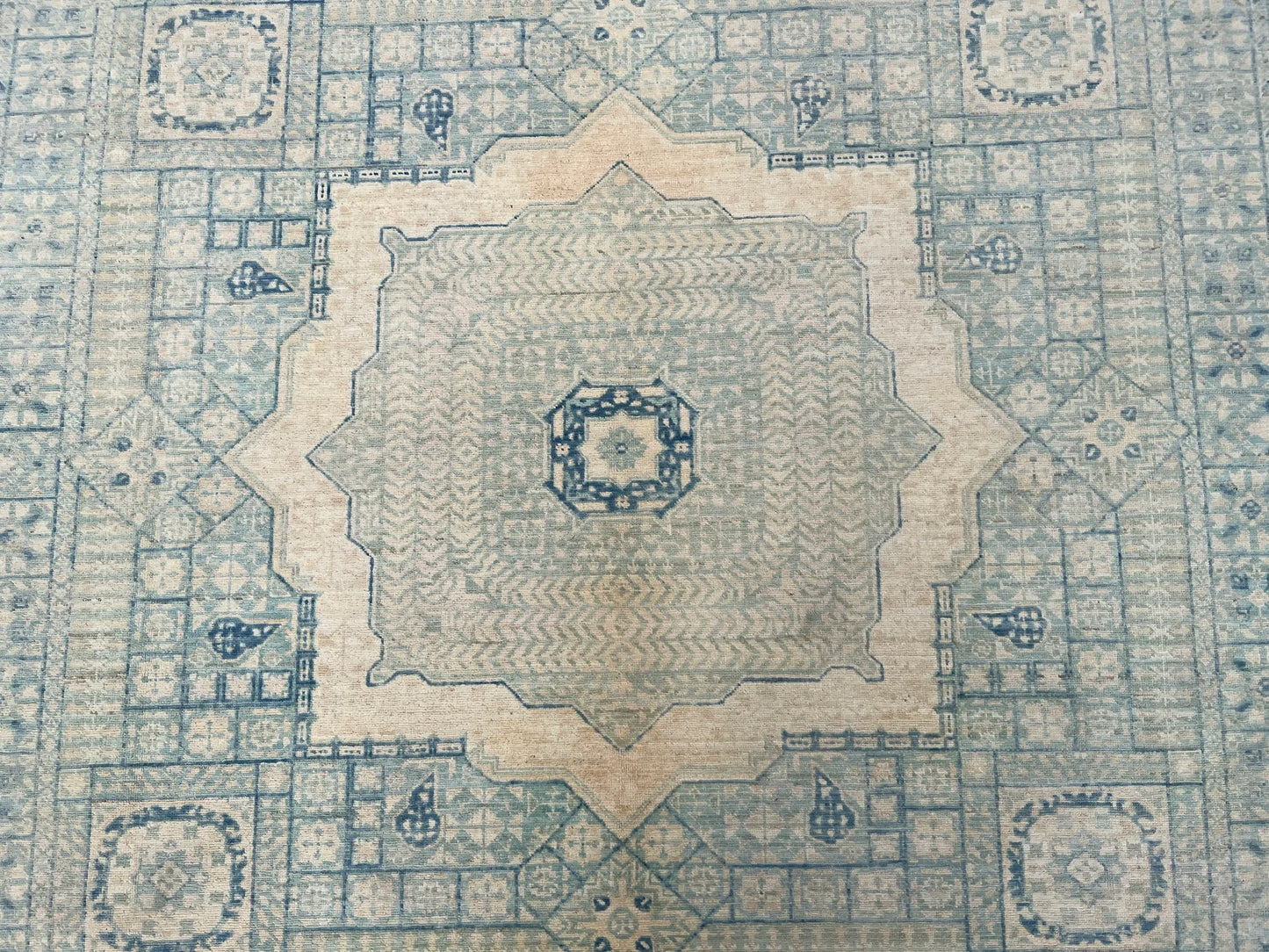 Mamluk Oriental Rug.