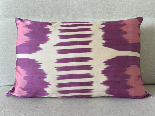 Ikat Silk cushion Hand made (40x60cm)
