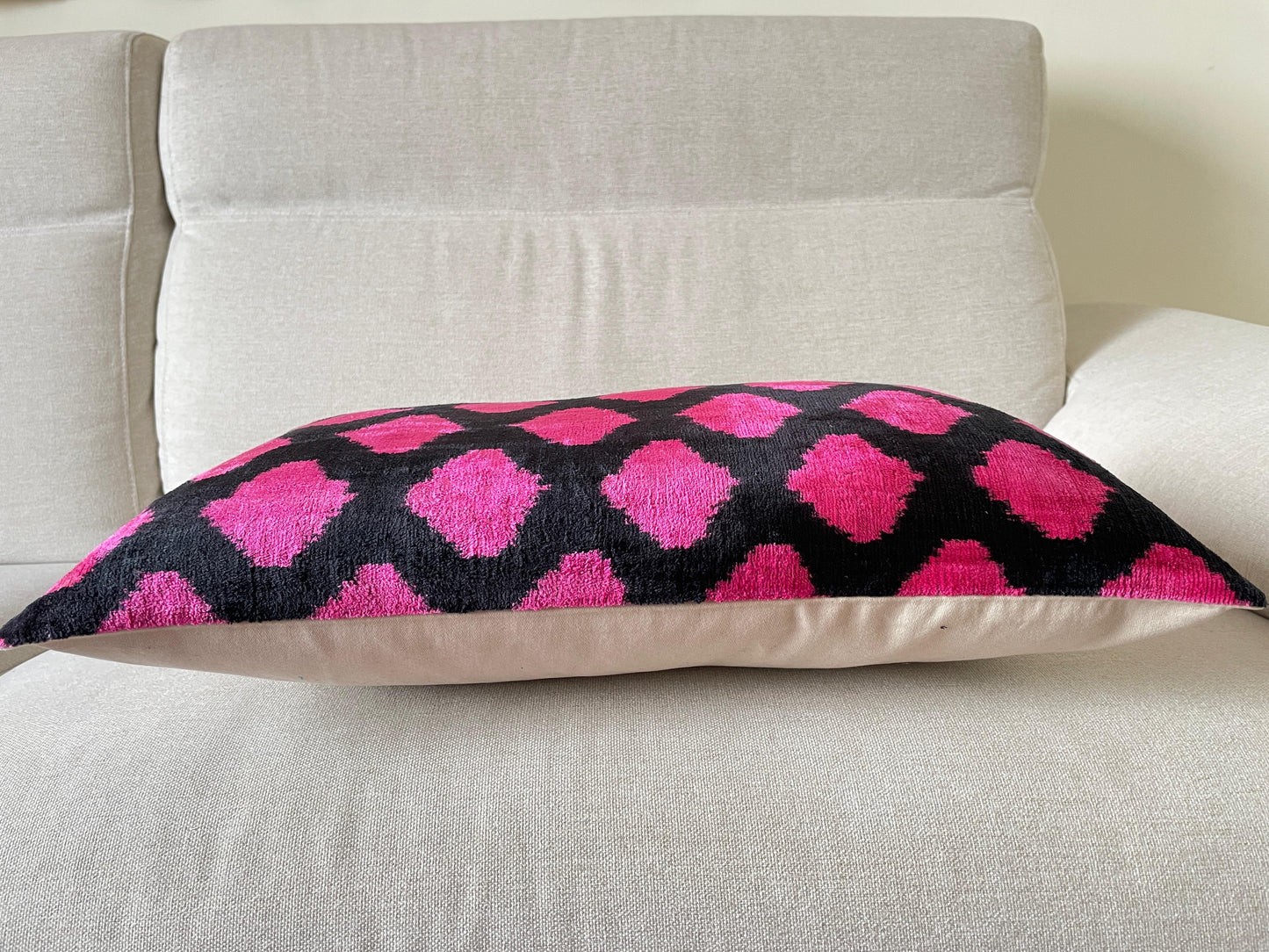 Ikat velvet cushion Hand made (40x60cm)