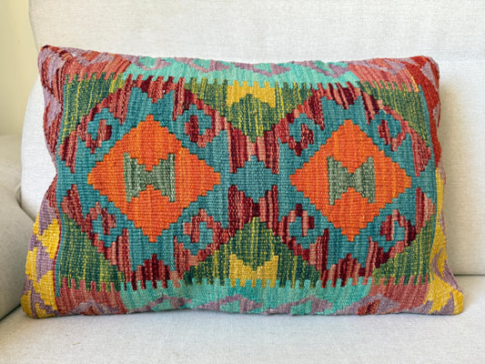 Hand woven Kilim cushion cover (60x40cm)