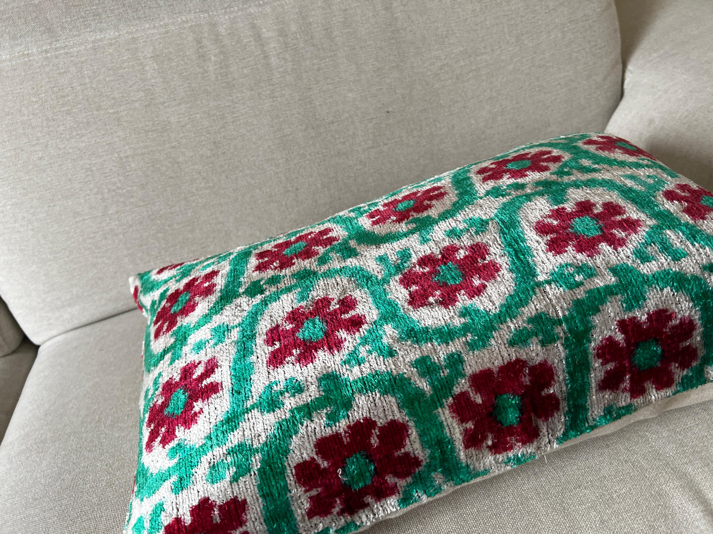 Ikat velvet cushion Hand made (40x60cm)