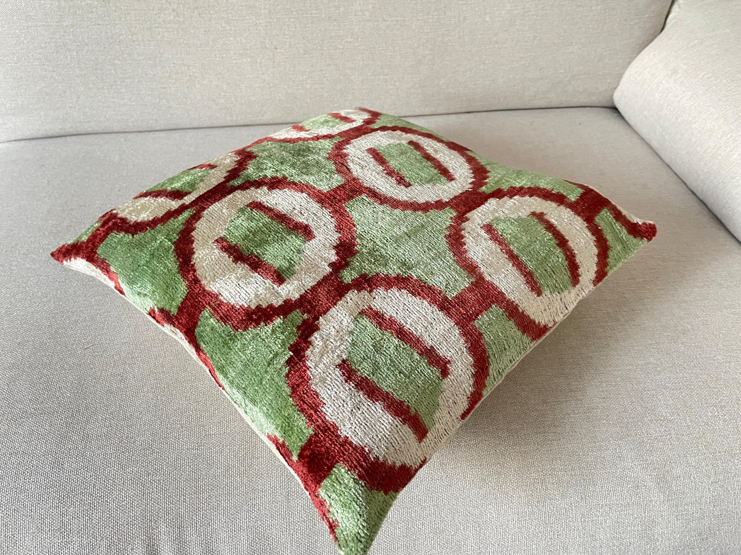 Ikat Velvet silk cushion 40x40cm.