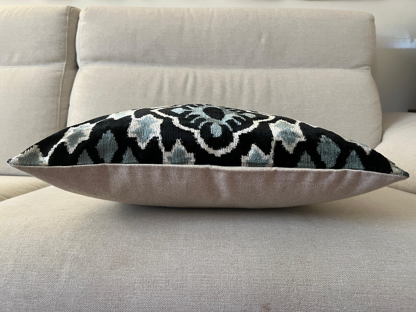 Ikat Velvet silk cushion 50x50cm.