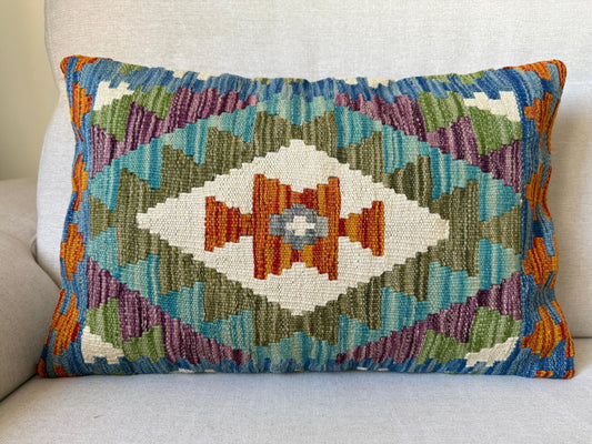 Hand woven Kilim cushion cover (60x40cm)