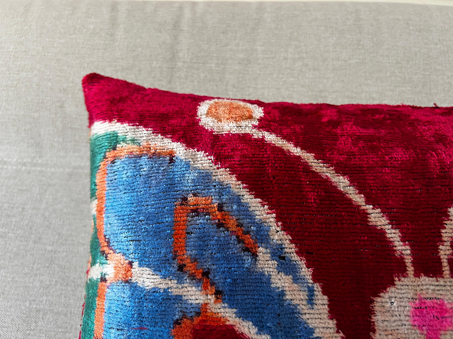 Ikat Velvet silk cushion 50x50cm.