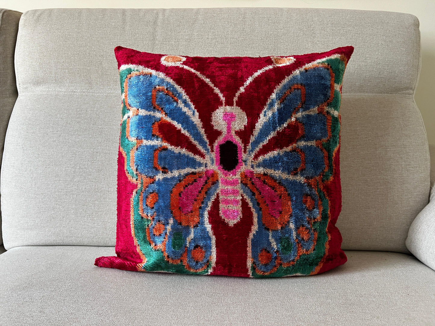 Ikat Velvet silk cushion 50x50cm.