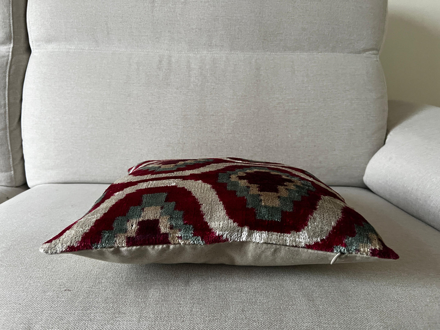 Ikat Velvet silk cushion 40x40cm.