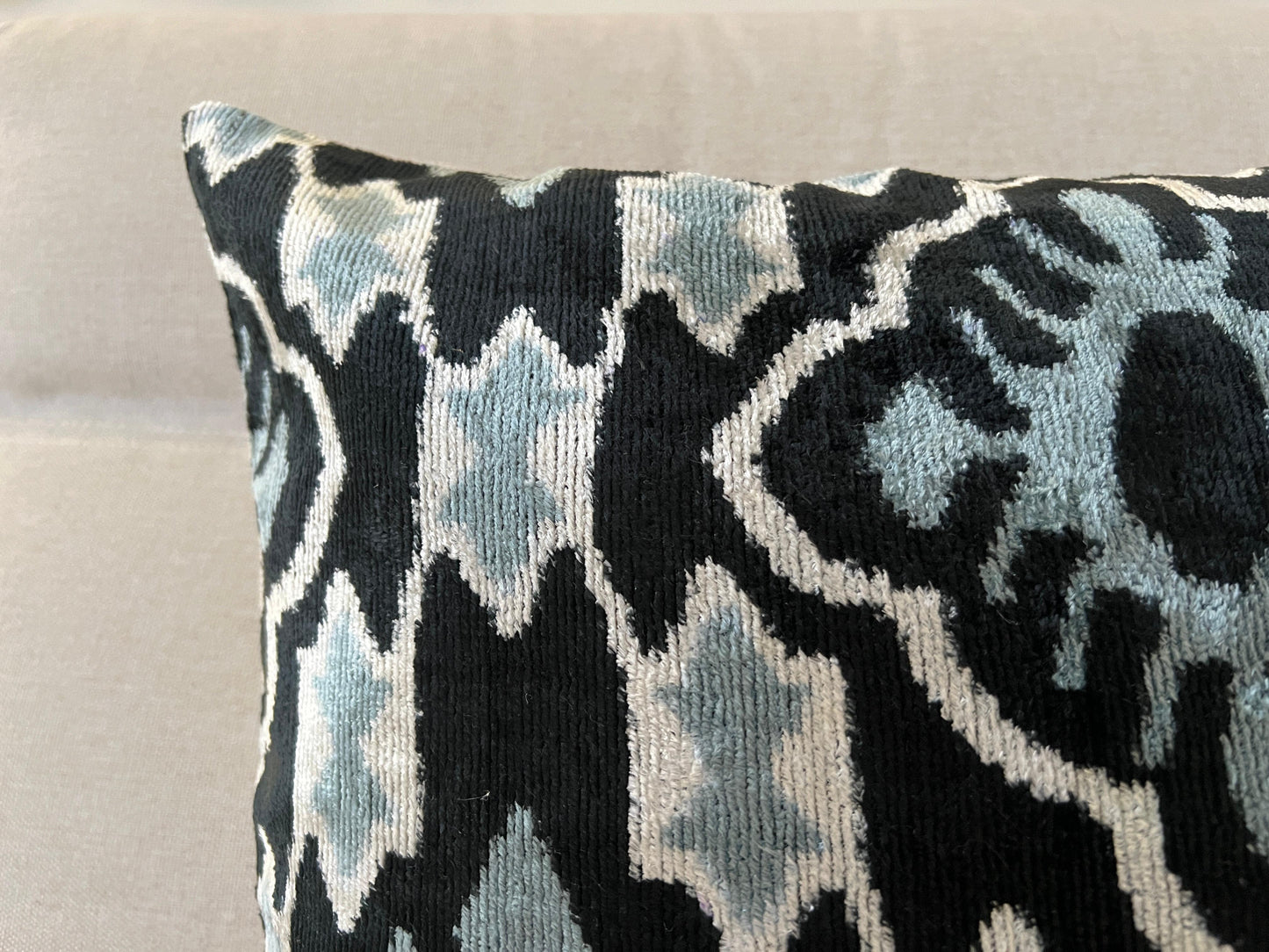 Ikat Velvet silk cushion 50x50cm.