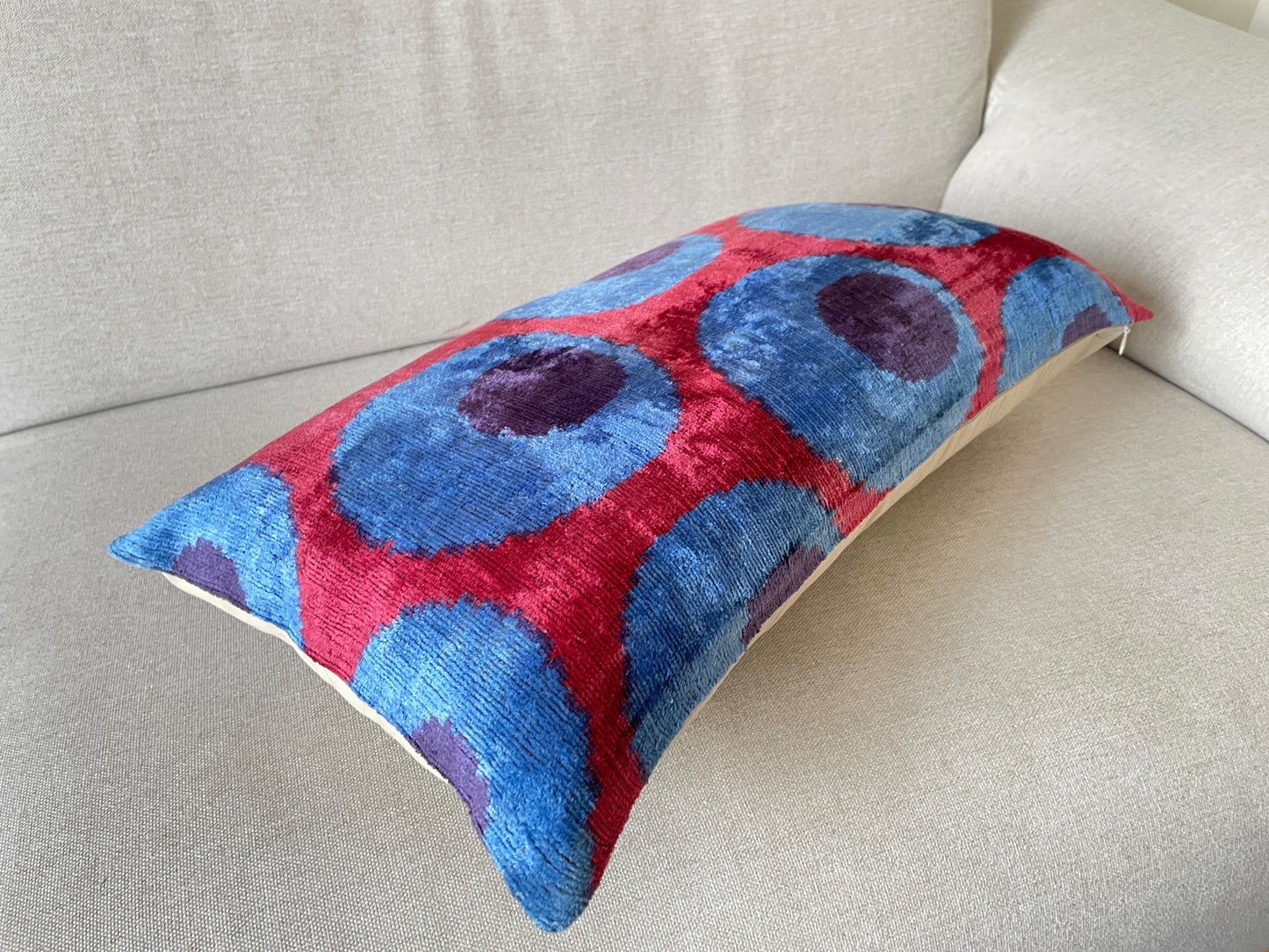 Ikat velvet cushion Hand made (40x60cm)