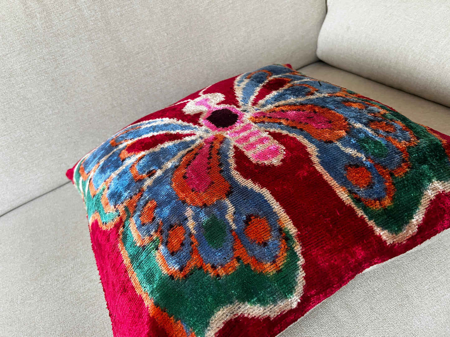 Ikat Velvet silk cushion 50x50cm.