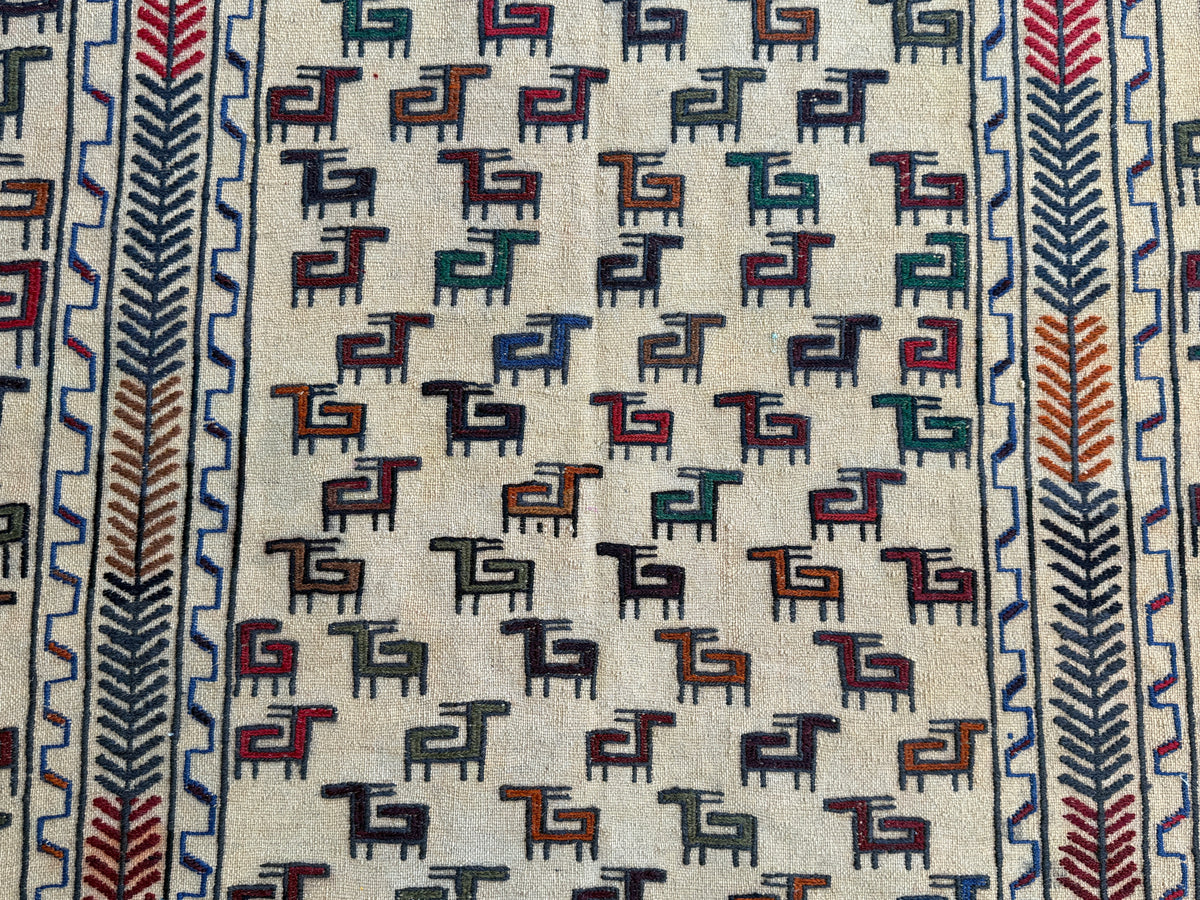 Vintage kilim 183x123cm