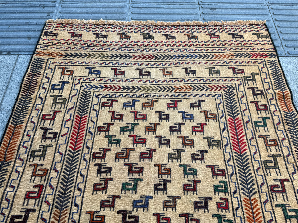 Vintage kilim 183x123cm