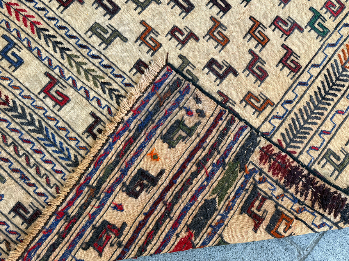 Vintage kilim 183x123cm