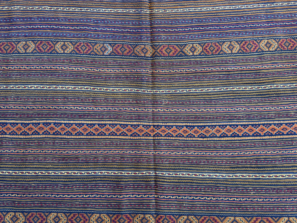 Vintage kilim 290 x 190cm