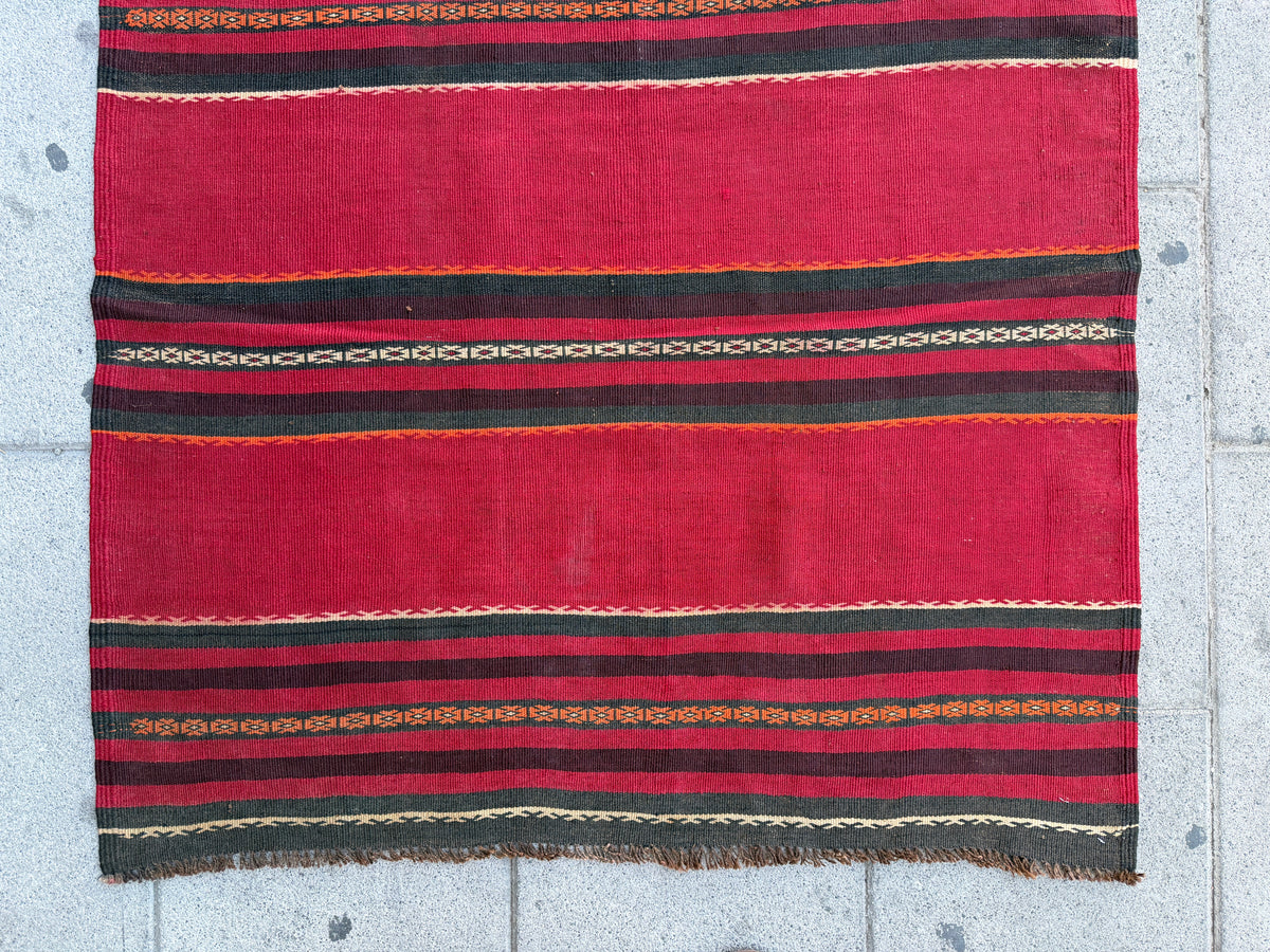 Vintage kilim Runner 350x120cm