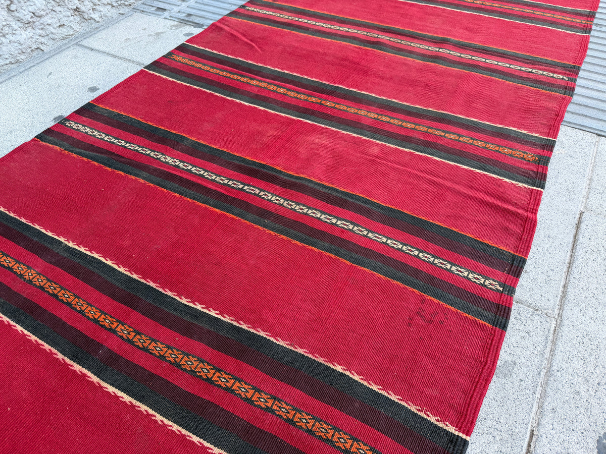 Vintage kilim Runner 350x120cm