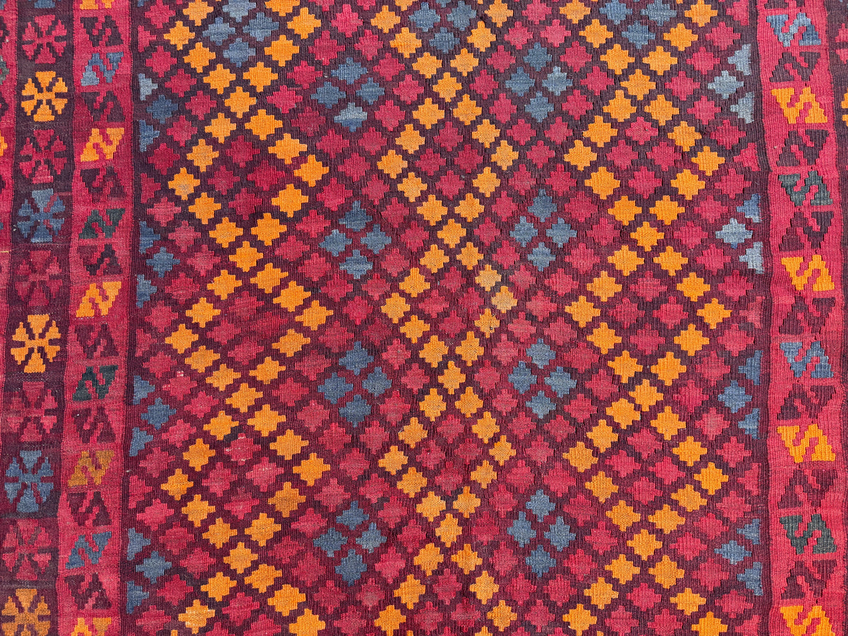 Vintage kilim 303 x 202cm