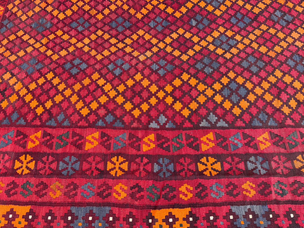 Vintage kilim 303 x 202cm