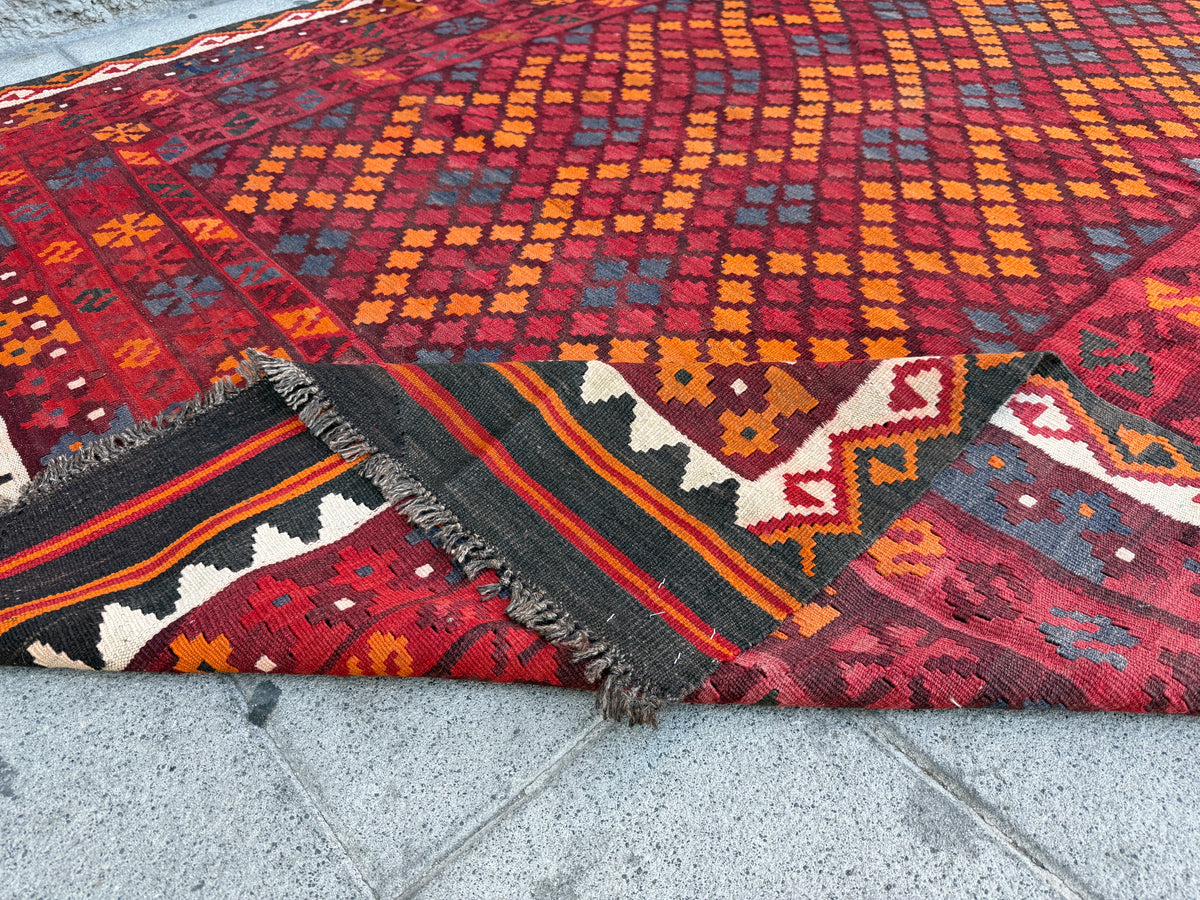 Vintage kilim 303 x 202cm