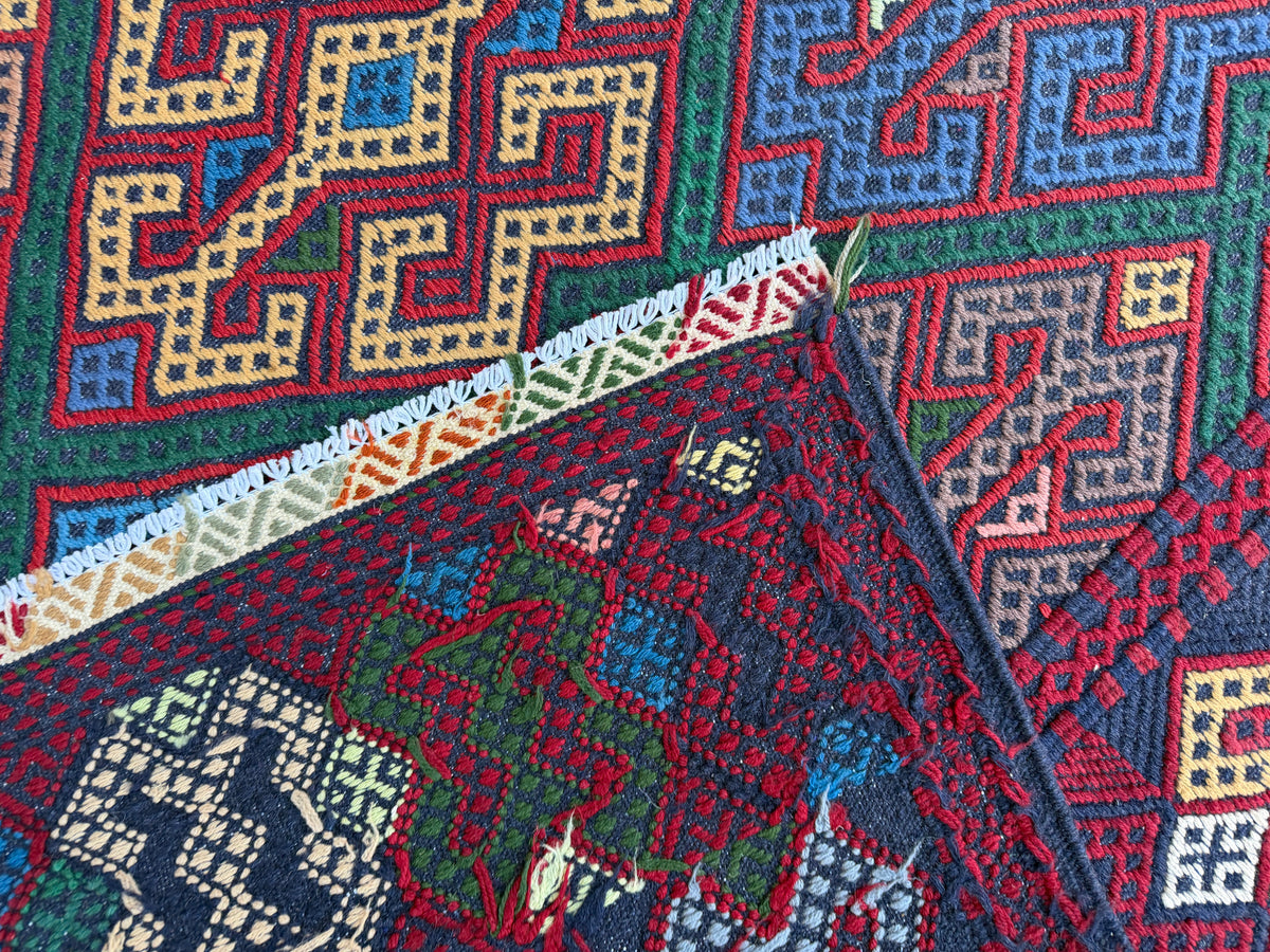 Vintage Kilim 204 x 145cm