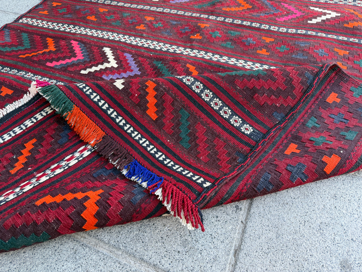 Vintage kilim 315 x 143cm