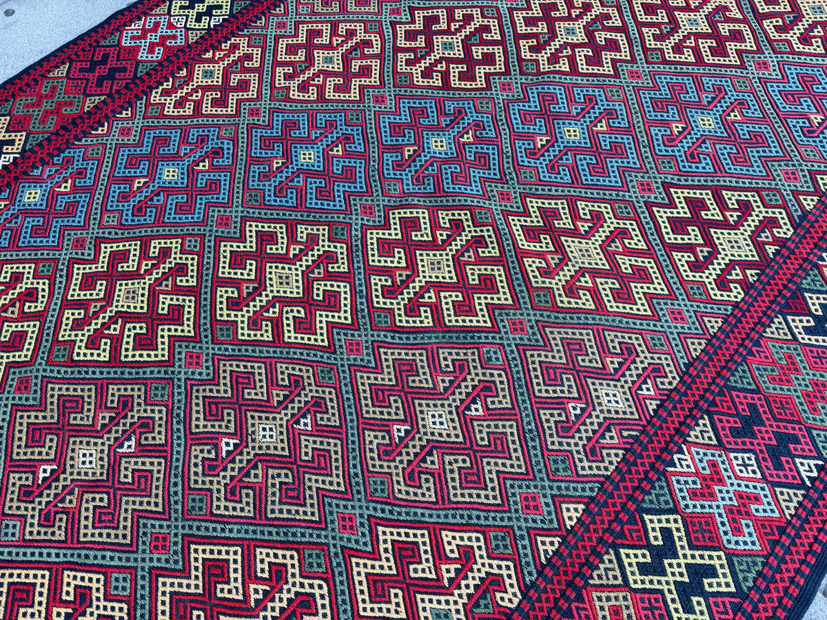 Vintage kilim 300 x 195cm
