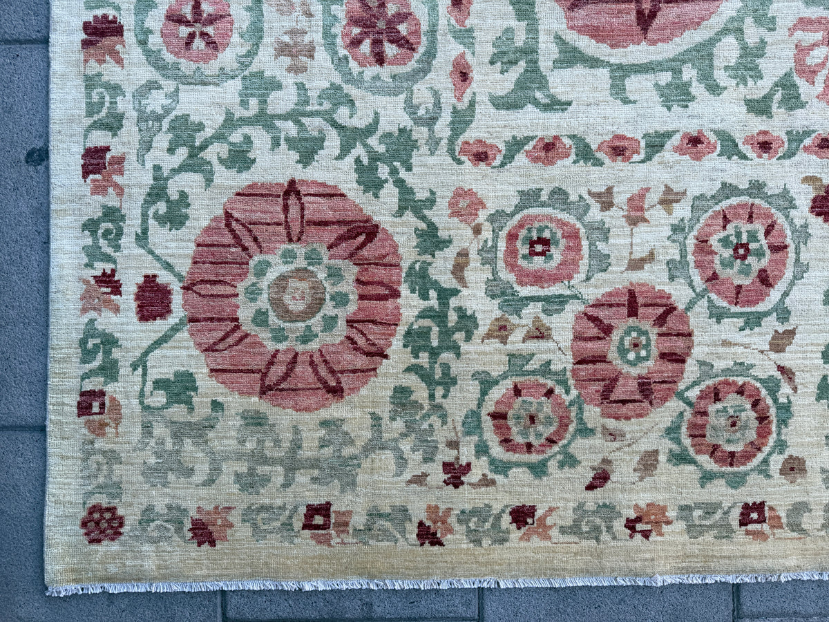 Suzani design Rug 303x251cm