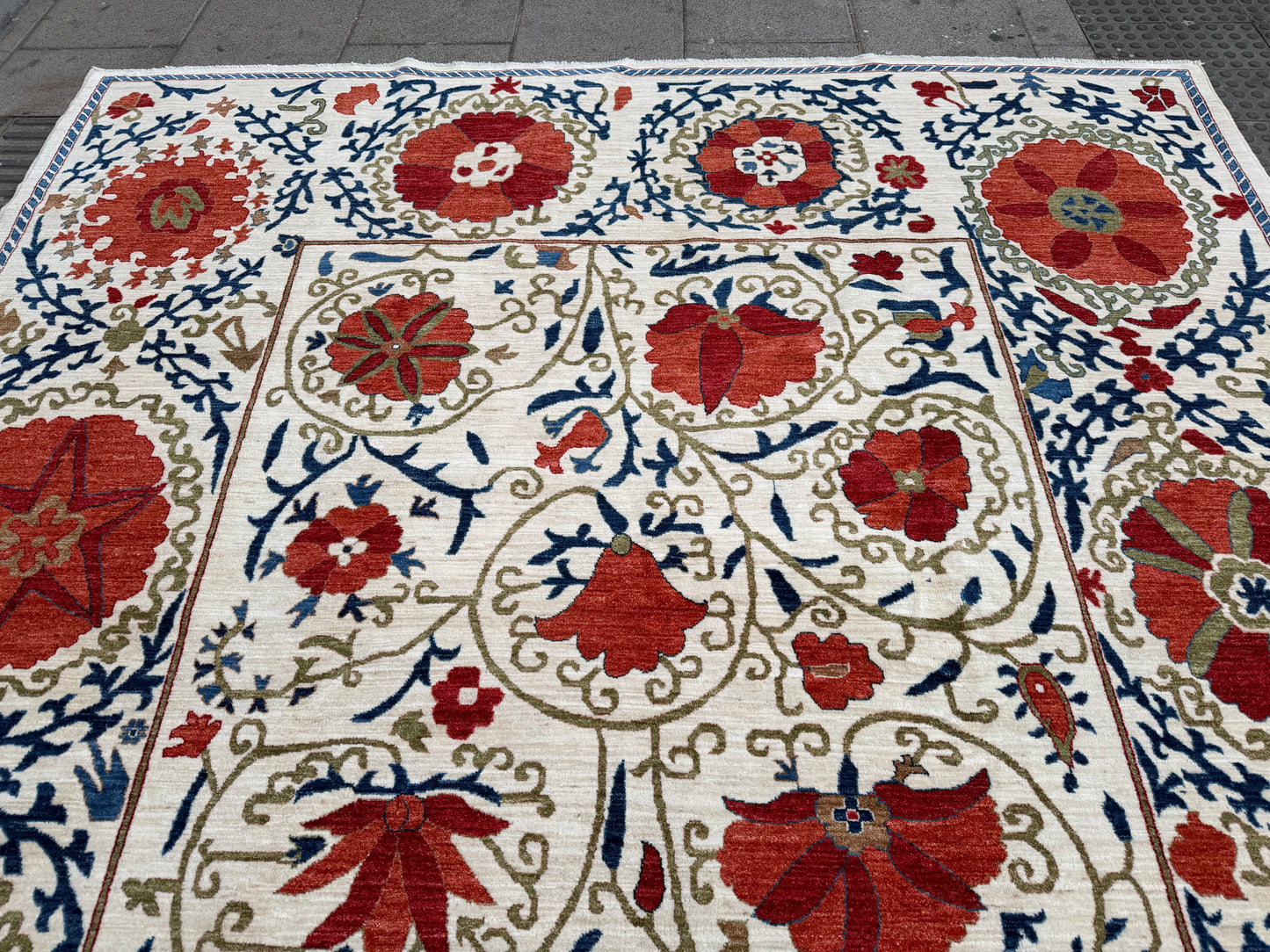 Suzani Rug 300x243cm