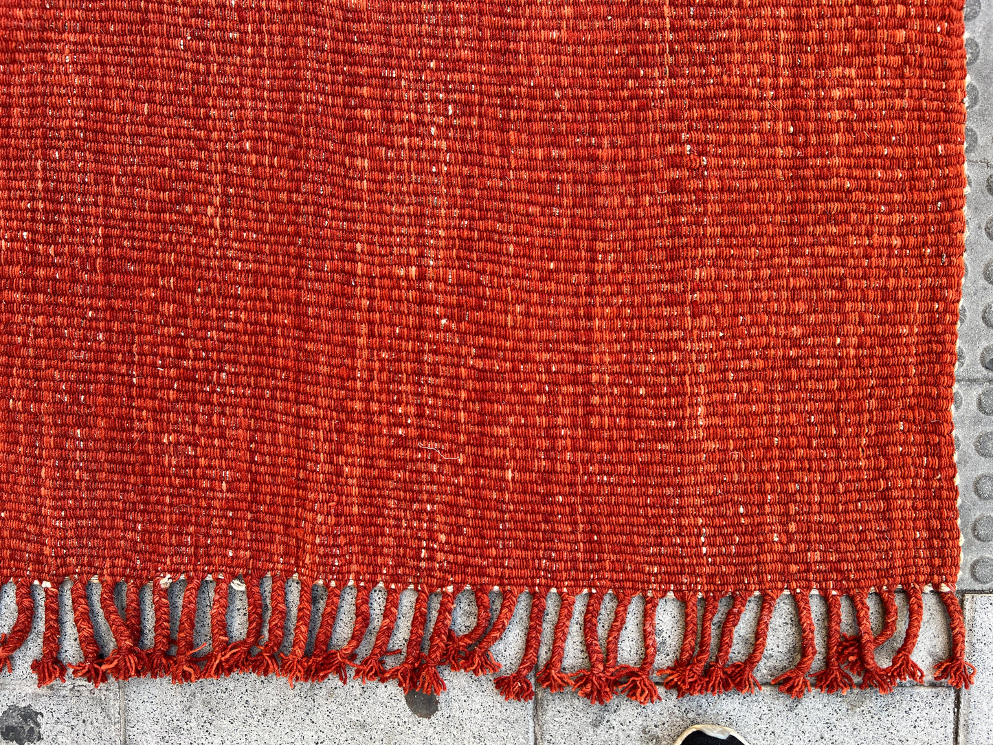 Contemporary Design kilim.
