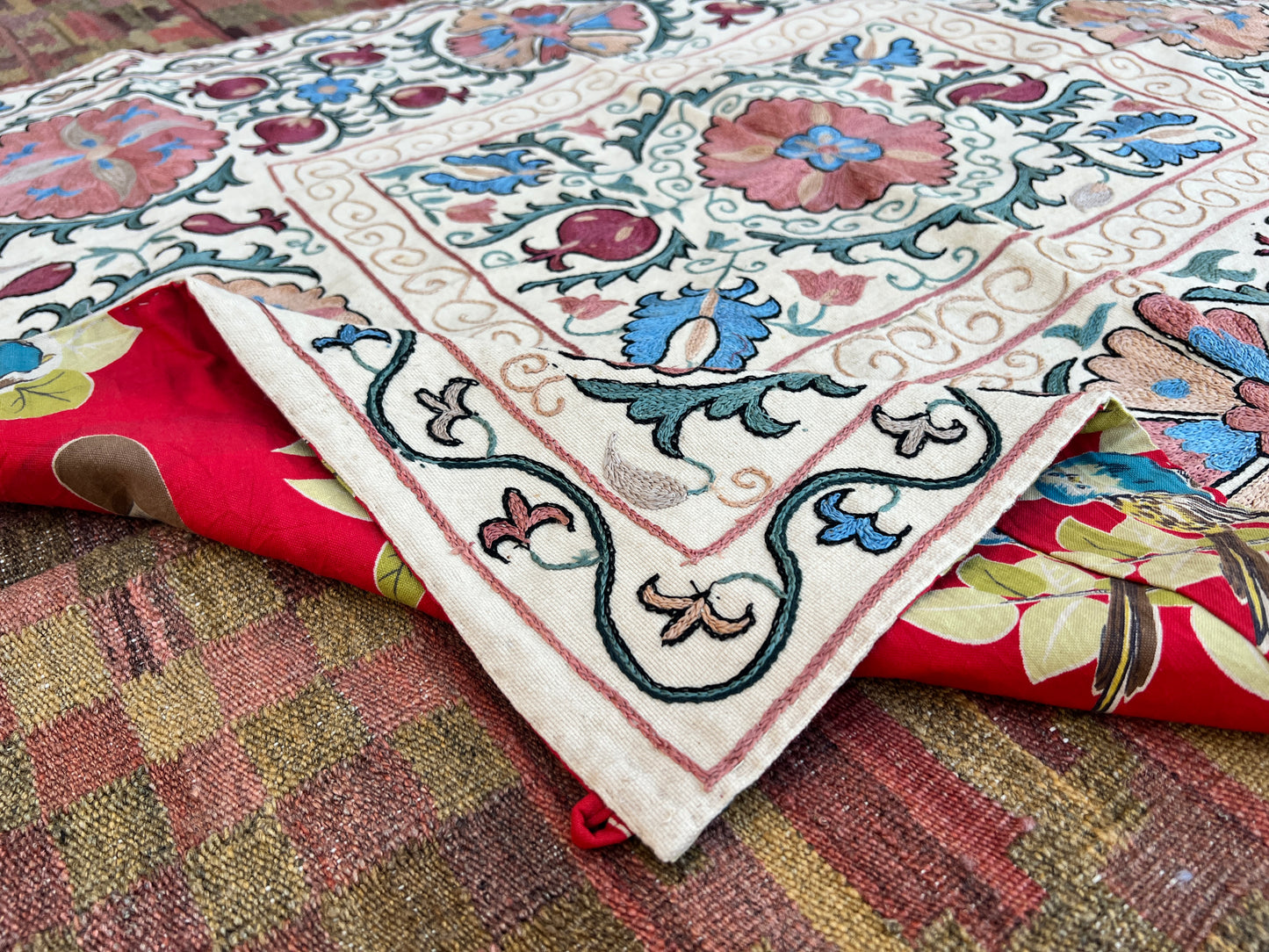 Vintage Suzani Hand Embroidered Silk 105x95cm