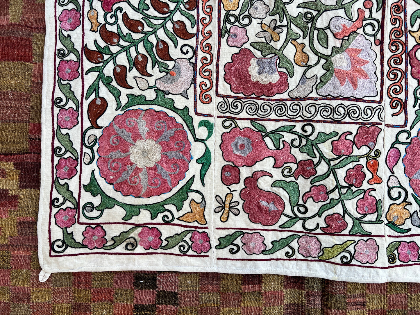 Vintage Suzani Hand Embroidered Silk 105x95cm