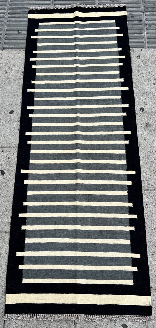 Modern design kilim